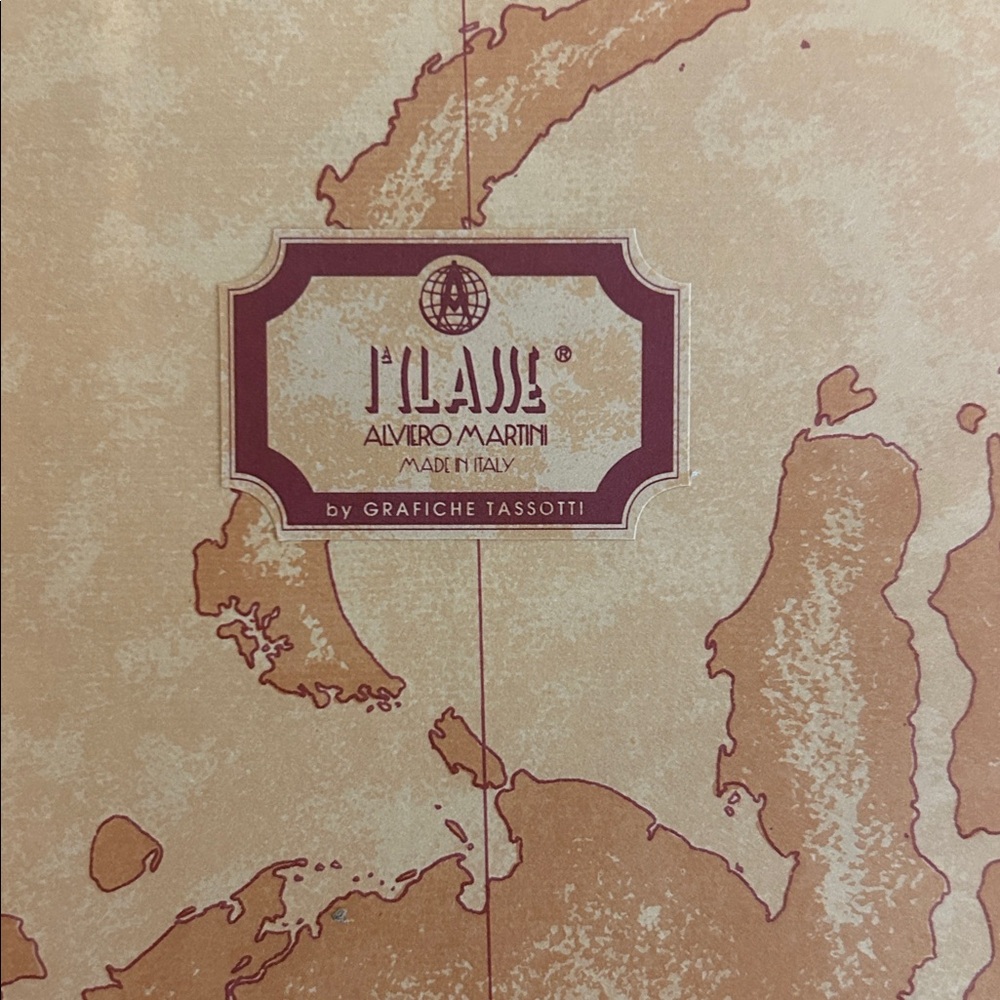 Alviero Martini Beige and Burgundy address book - Picture 2 of 4